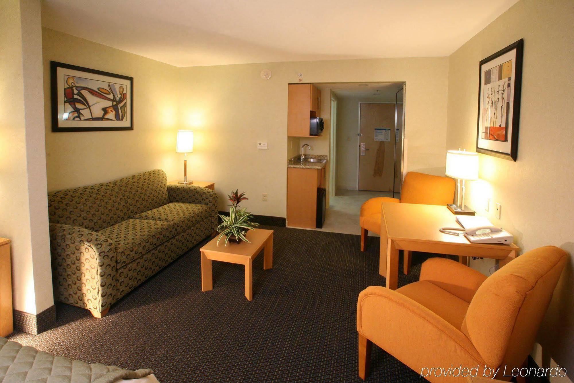 Holiday Inn Express & Suites Monterrey Aeropuerto By Ihg Apodaca Номер фото